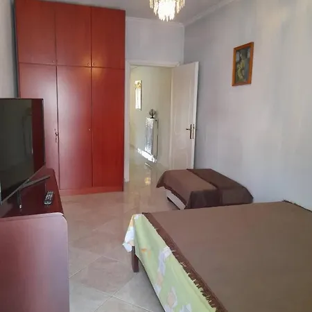 Lititsia Apartment *